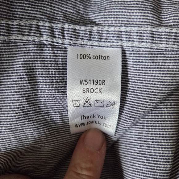 Roar Enough Excuses Men's Gray and Black Casual Button-Down Shirt Size L - Picture 13 of 15